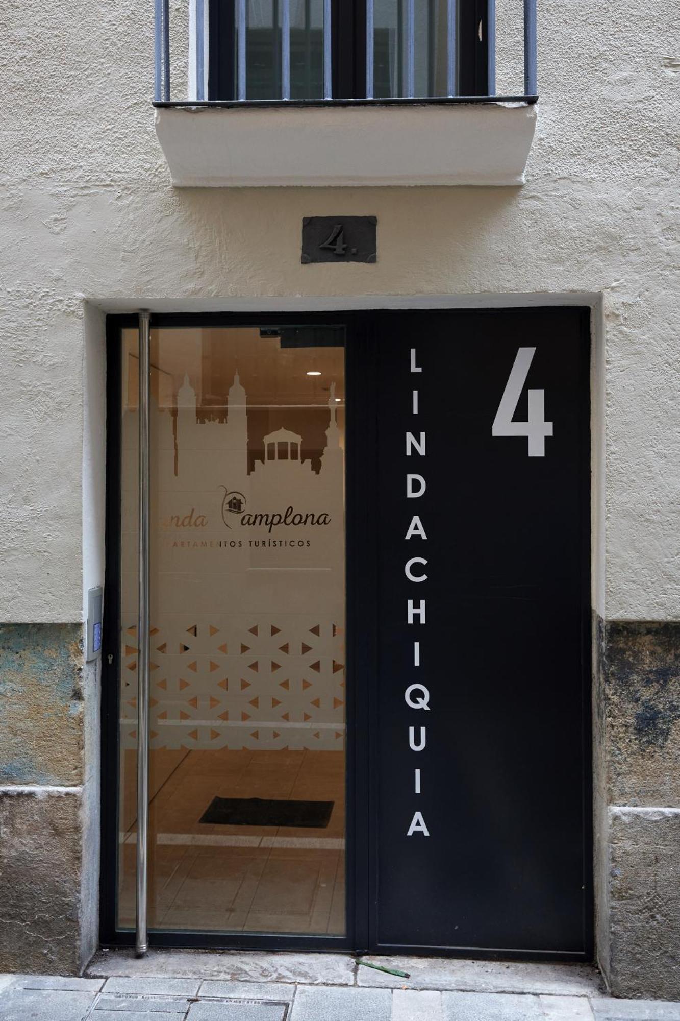 Tuapartamento Lindapamplona Apartman Kültér fotó